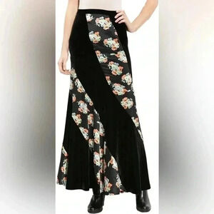 Free people floral satin and velvet mermaid maxi skirt size 4